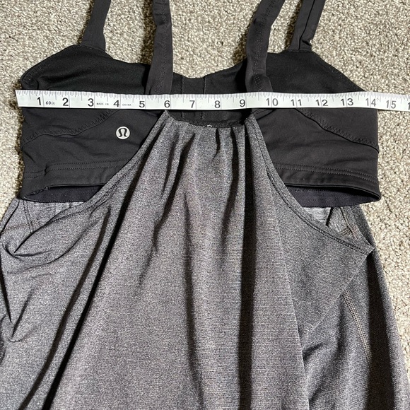 Lululemon run tame me tank gray/black size 4 - Picture 6 of 8